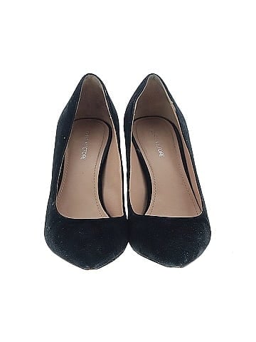 Pour La Victoire Heels (view 2)
