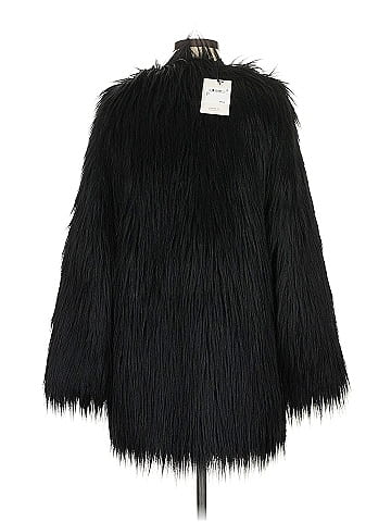 Lita By Ciara Faux Fur Jacket (view 2)