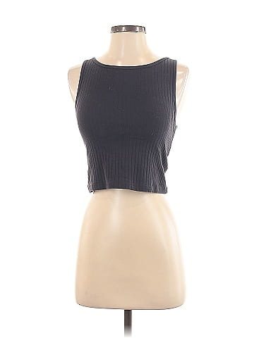 Uniqlo Short Sleeve T-Shirt (view 1)