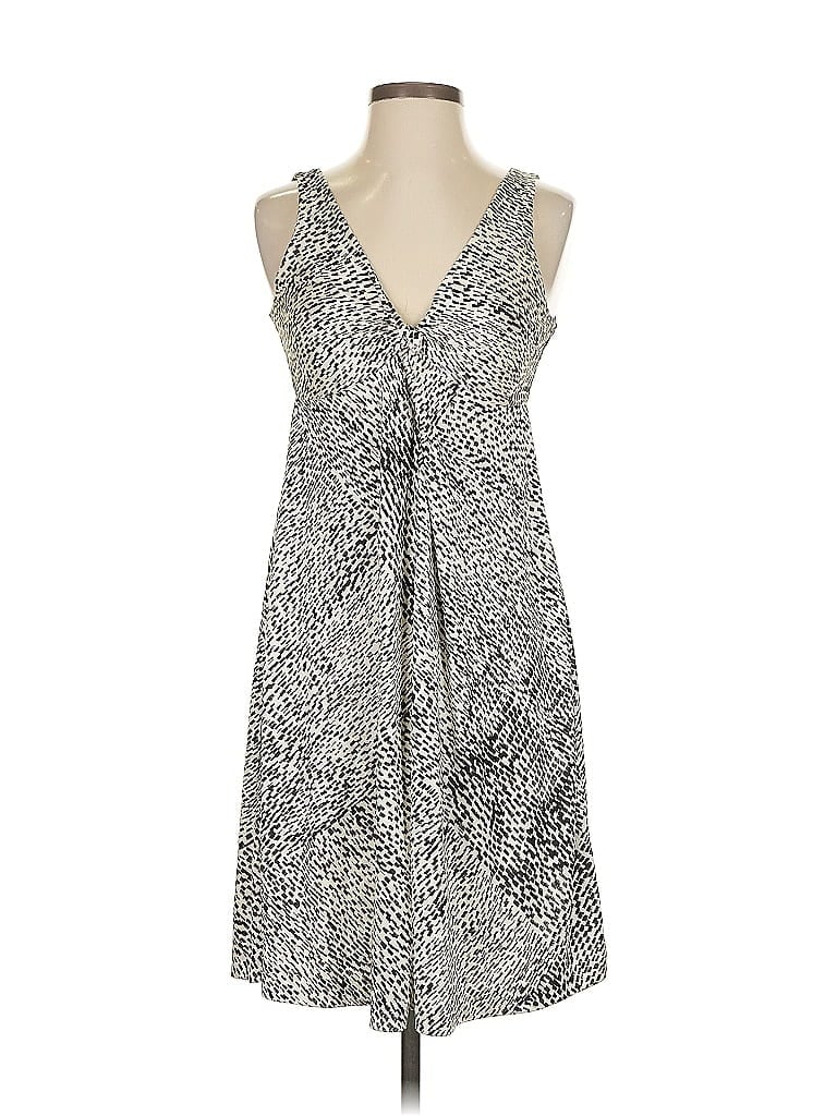 Click to view more detailed imagery on our partner's website Pre-owned New York And Company Cocktail Dress In Silver