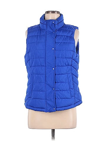 Gap Outlet Vest (view 1)