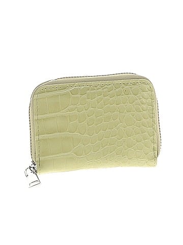 Unbranded Card Holder  (view 1)