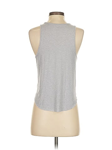 Gap Fit Sleeveless T-Shirt (view 2)