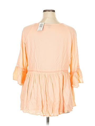 Torrid 3/4 Sleeve Blouse (view 2)