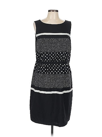 Ann Taylor LOFT Outlet Cocktail Dress (view 1)