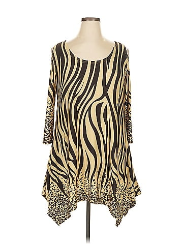 White Mark 3/4 Sleeve Top (view 1)