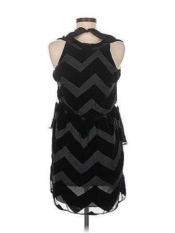 Alice + Olivia Casual Dress (view 2)