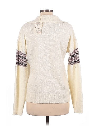 Hem & Thread Pullover Sweater (view 2)