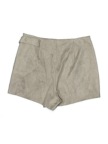 Zara Basic Khaki Shorts (view 2)