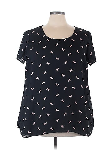 Torrid Short Sleeve Blouse (view 1)