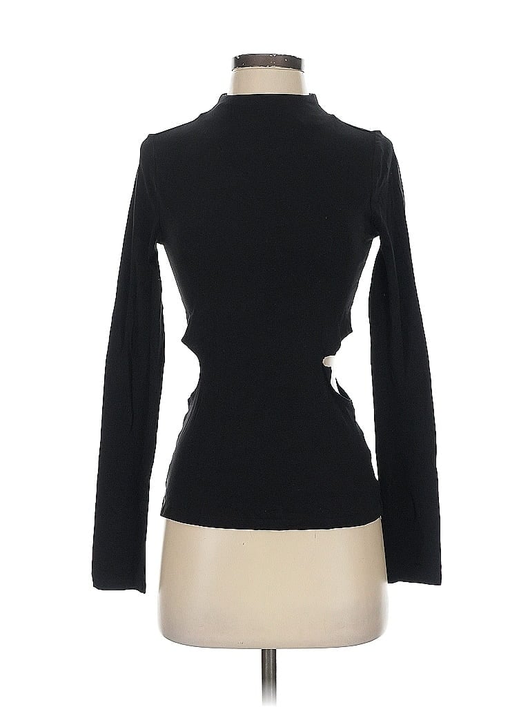 Pre-owned Kendall & Kylie Long Sleeve T-shirt In Black