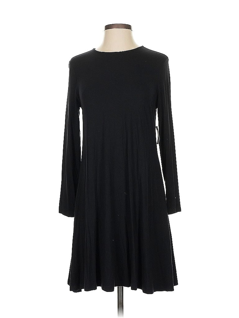 Pre-owned Old Navy Casual Dress In Black