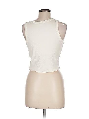 Uniqlo Sleeveless T-Shirt (view 2)
