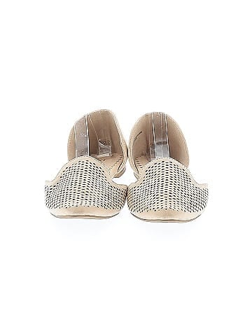 Restricted Shoes Flats (view 2)