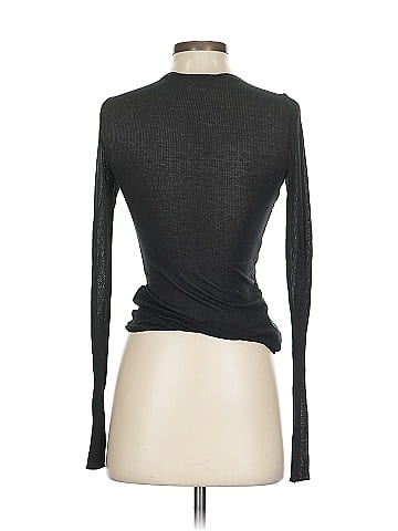 Abercrombie & Fitch Long Sleeve T-Shirt (view 2)