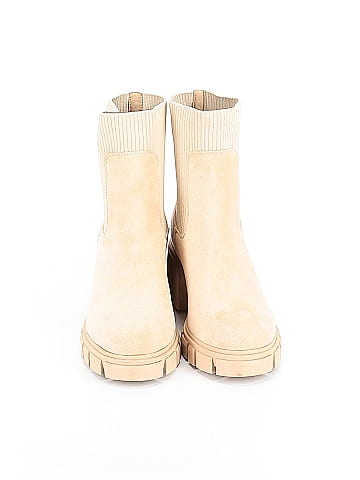 Unbranded Ankle Boots (view 2)