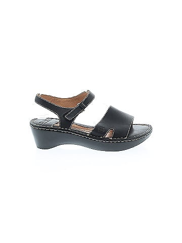 Born Heels (view 1)