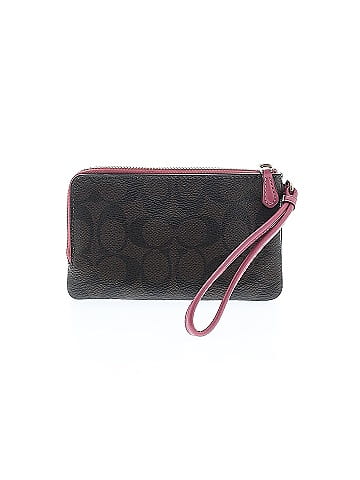 Coach Wristlet (view 2)