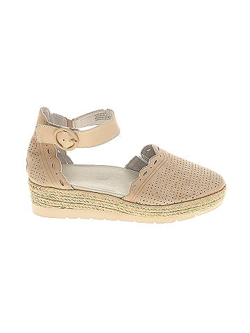 Earth Wedges (view 1)