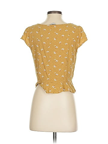 American Eagle Outfitters Short Sleeve Top (view 2)