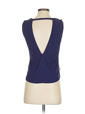 The Bar Method Sleeveless T-Shirt (view 2)