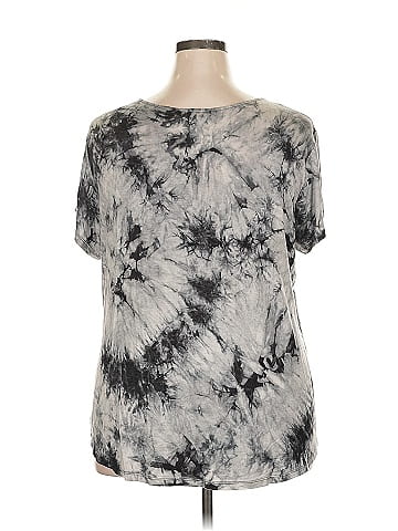 rue21 Short Sleeve Top (view 2)
