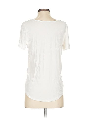 American Eagle Outfitters Short Sleeve T-Shirt (view 2)
