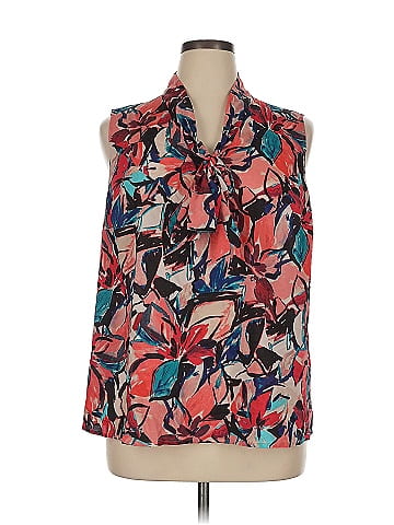 Kasper Sleeveless Blouse (view 1)