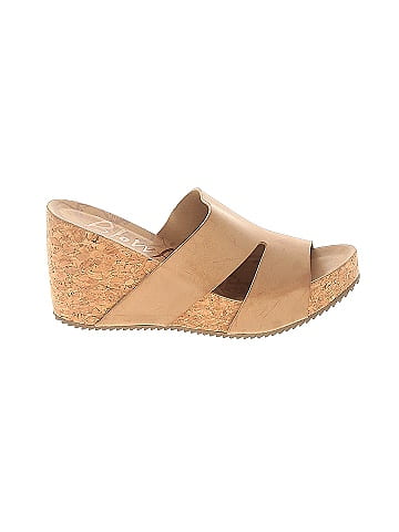 Blowfish Wedges (view 1)
