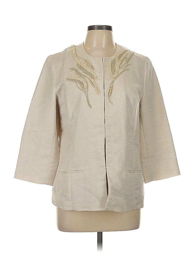 Click to view more detailed imagery on our partner's website Pre-owned Coldwater Creek Jacket In White