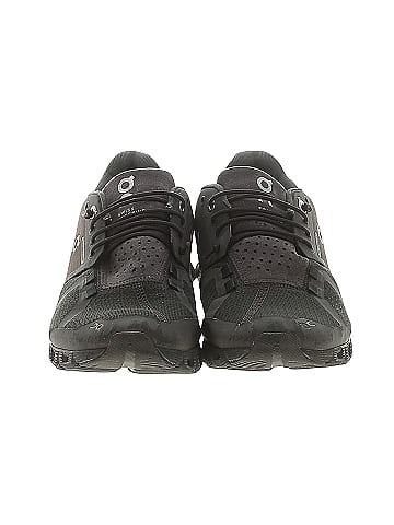 On Cloud Sneakers (view 2)