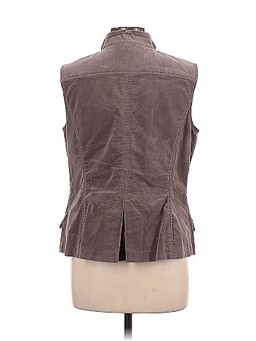 St. John Sport Vest (view 2)