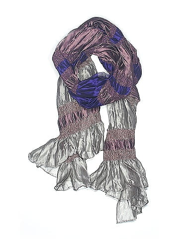 Elizabeth Gillett NYC Scarf (view 1)