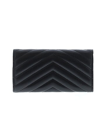 Unbranded Wallet (view 2)