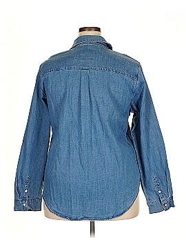 Universal Thread Long Sleeve Button-Down Shirt (view 2)