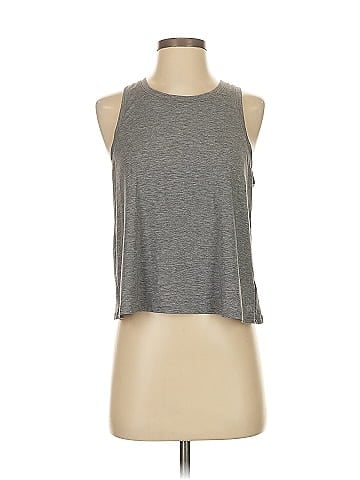 Gap Fit Sleeveless T-Shirt (view 1)