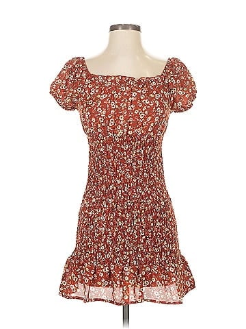No Boundaries Casual Dress (view 1)