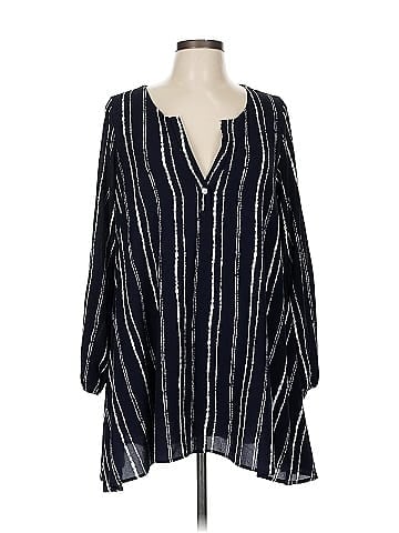 American Threads 3/4 Sleeve Blouse (view 1)
