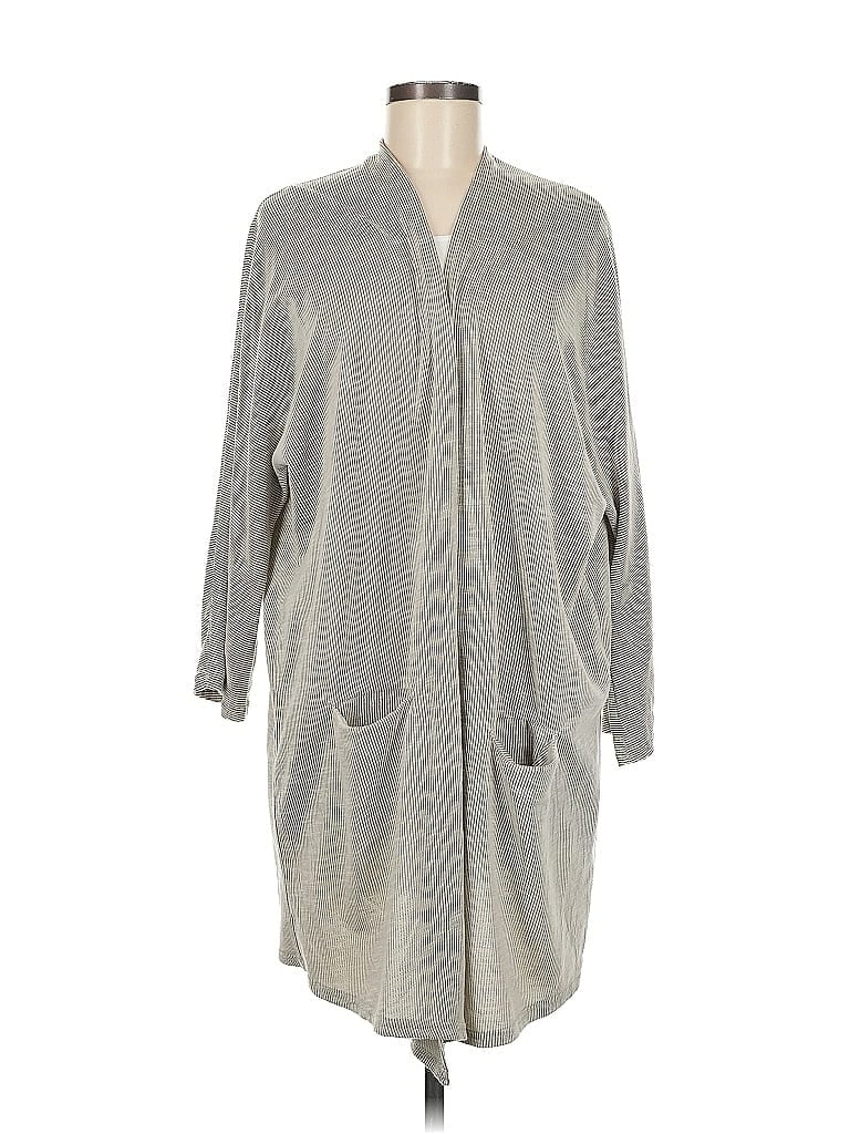 Click to view more detailed imagery on our partner's website Pre-owned Donni Cardigan Sweater In Gray