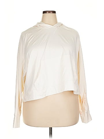 Fabletics Poncho (view 1)
