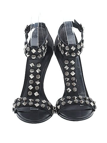 Pour La Victoire Heels (view 2)