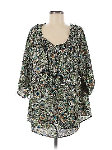 Violet & Claire 3/4 Sleeve Blouse (view 1)