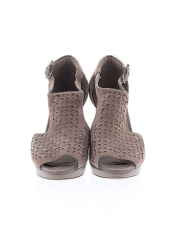 Clarks Heels (view 2)