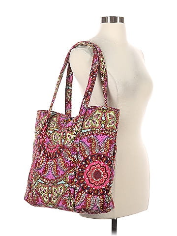 Vera Bradley Resort Medallion Vera (view 2)