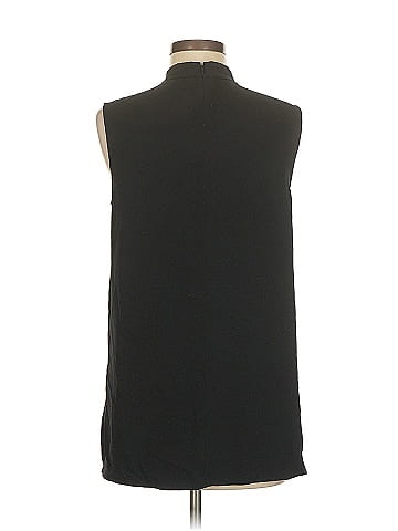 Uniqlo Sleeveless T-Shirt (view 2)