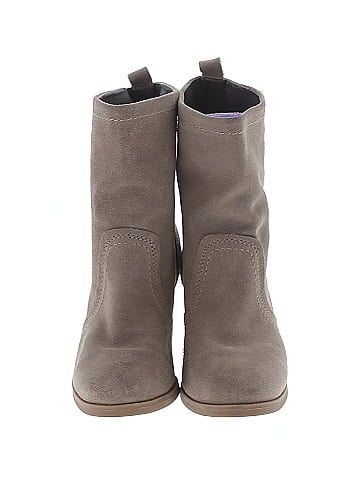 White Mountain Ankle Boots (view 2)