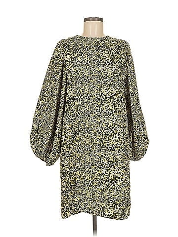 H&M Casual Dress (view 1)