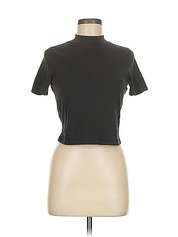 Lululemon Athletica Short Sleeve Top (view 1)