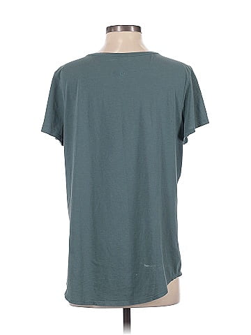 Lululemon Athletica Short Sleeve T-Shirt (view 2)