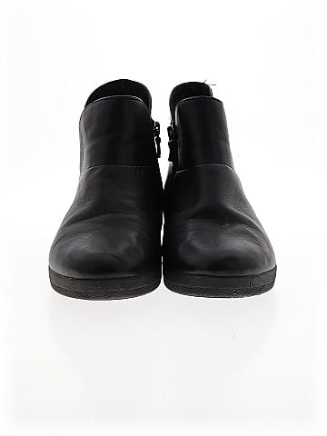 FitFlop Ankle Boots (view 2)